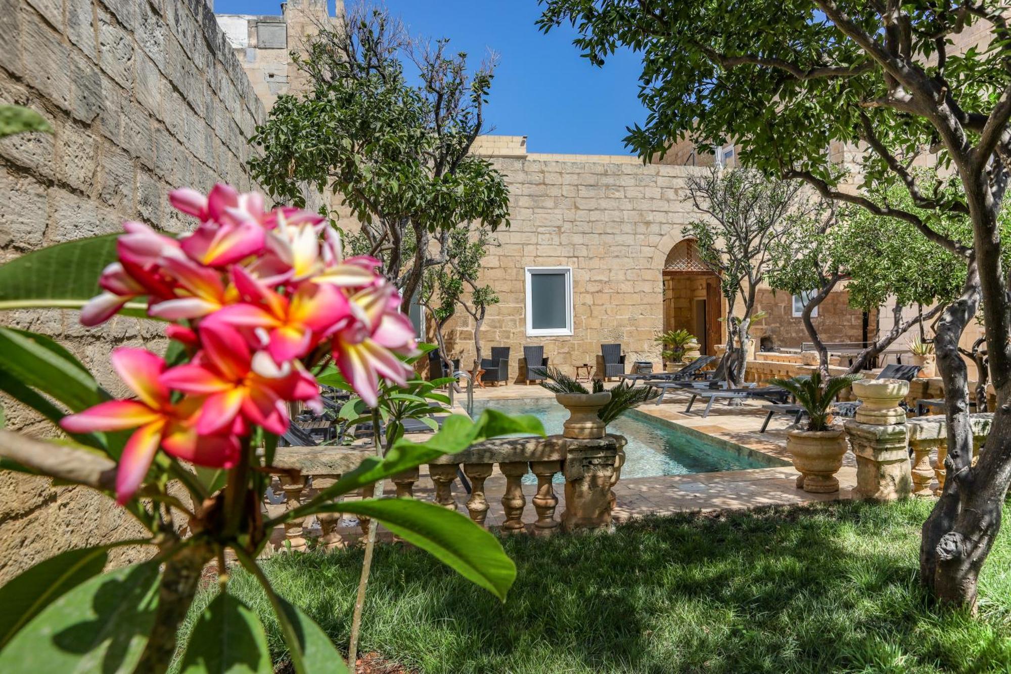 Palazzo Pisani Malta Boutique And Spa Żabbar Екстериор снимка